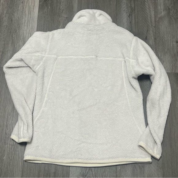 Patagonia Women’s Re-Tool Snap-T pull over/ tan& white color /Size M - Picture 12 of 14